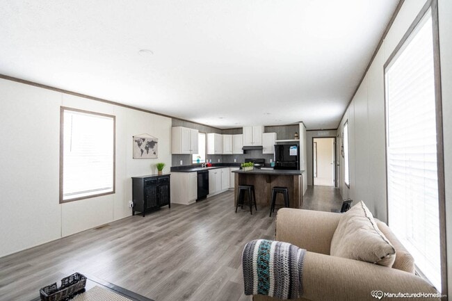 Photo - 8025 S Huron River Dr