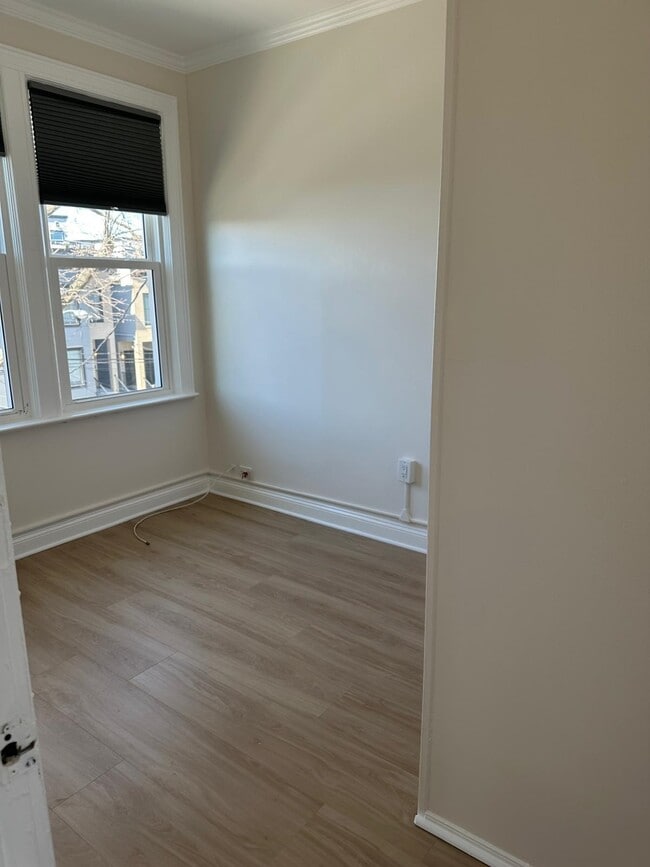 Photo - 268 Columbia Ave Unit 2