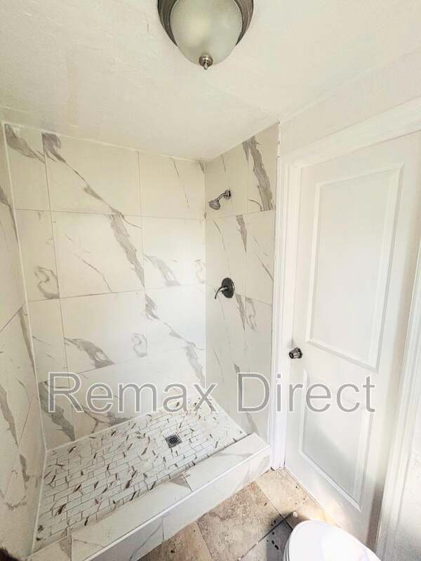 Photo - 804 Ridgewood Dr