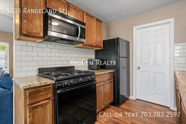 Photo - 5535 Rangeland St