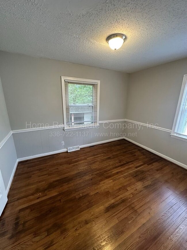 Photo - 1916 Dacian St