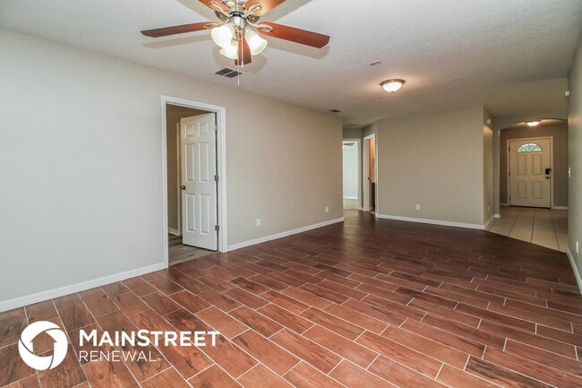 Photo - 1353 Clarcona Rd