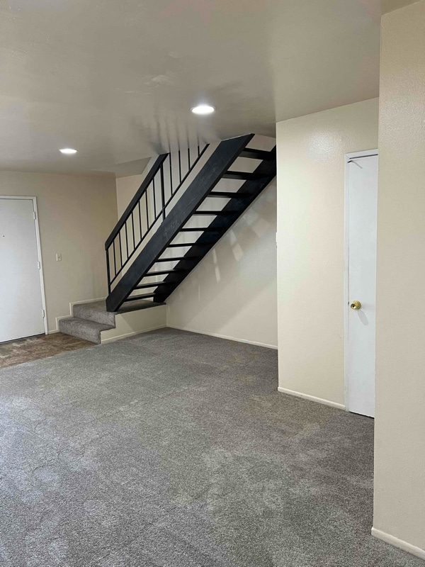 Photo - 435 E Park Ave