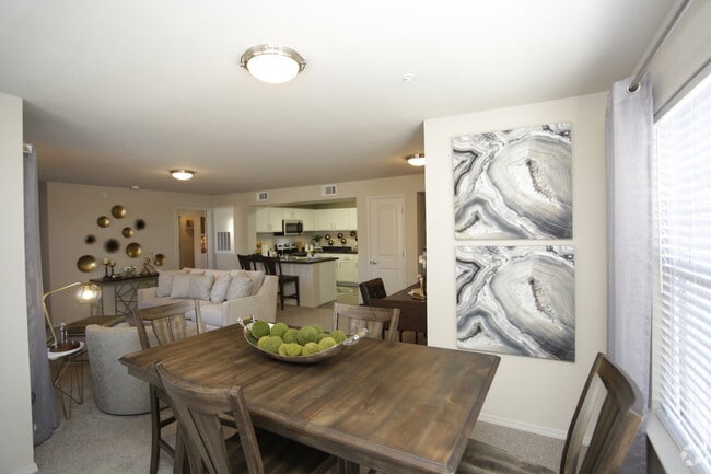 2BR, 2BA - B8_1108 SF - Watercress Apartments