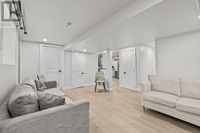 Photo - 1288 Plante Dr