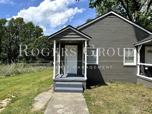 Building Photo - #450 - 424-426 Merriman St Duplex Unit 426 Merriman St Rental