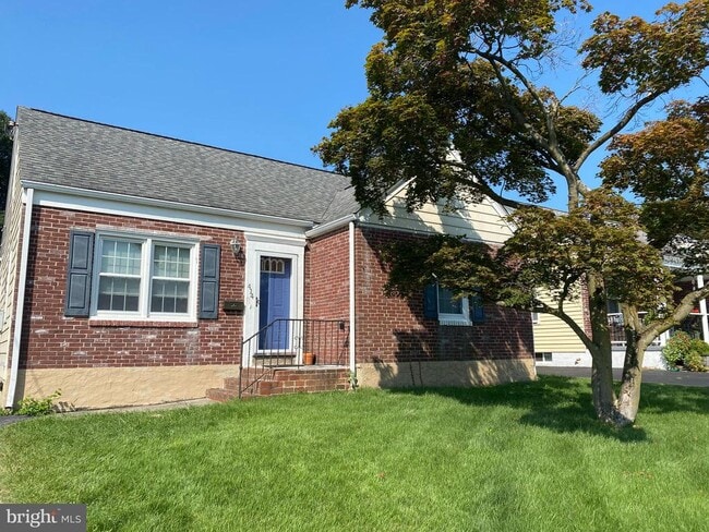Building Photo - 414 Becker Ave Rental