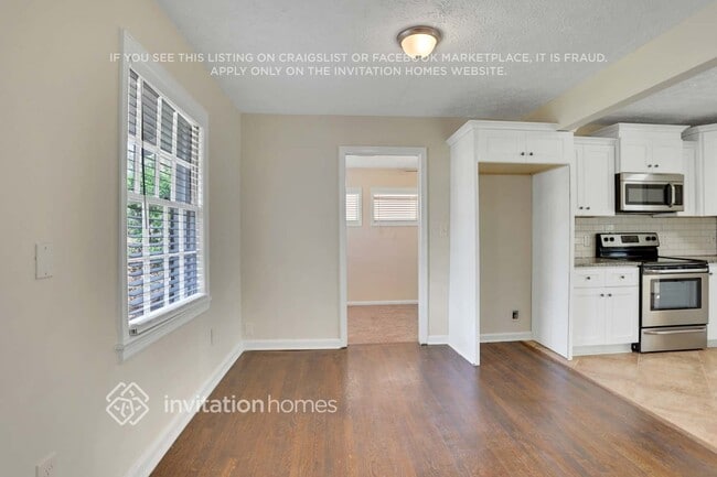 1692 Valencia Rd