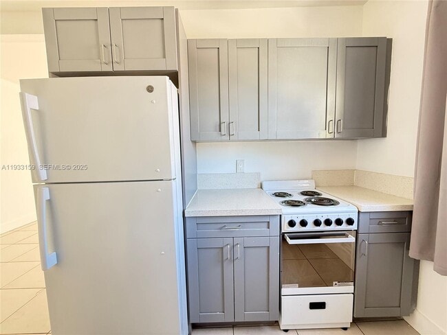 Photo - 2313 NW 14th St Unidad 3