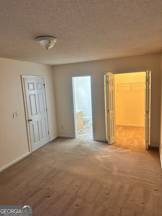 Photo - 201 Twiggs Cor