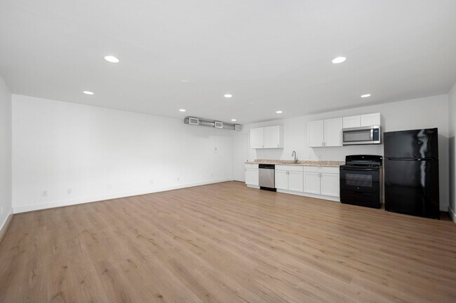 Photo - 234 Westheimer Rd Unit 4