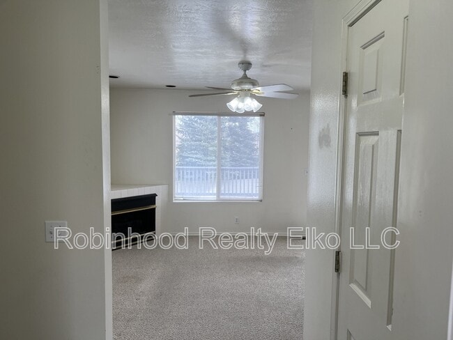Photo - 1776 Ruby View Dr