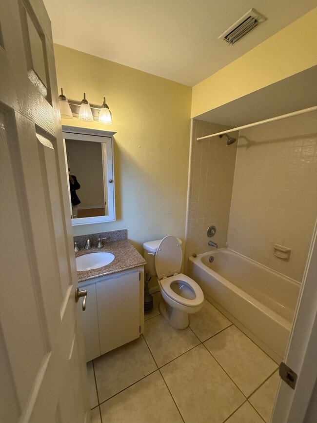 Photo - 380 Eron Way