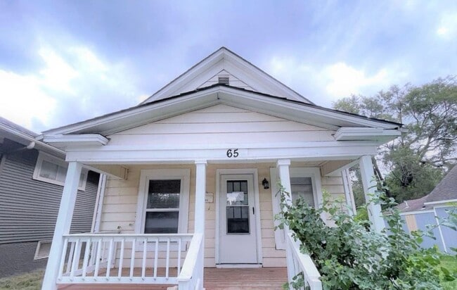 Photo - COMING SOON- 2 Bed 1 Bath Home!