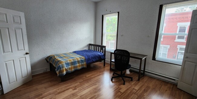 Bedroom - 1731 French St