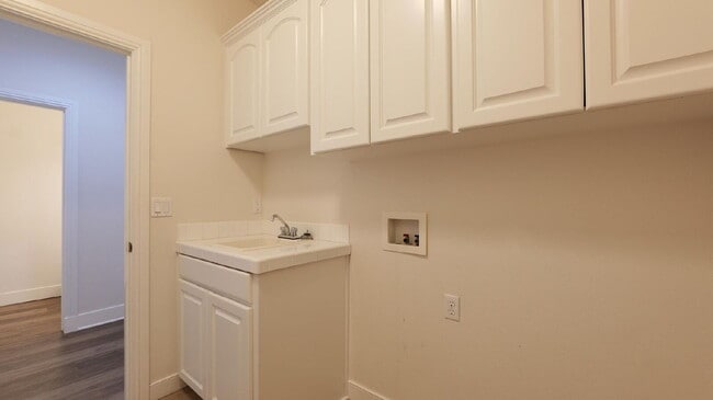 Photo - 143 Pine Lake Dr