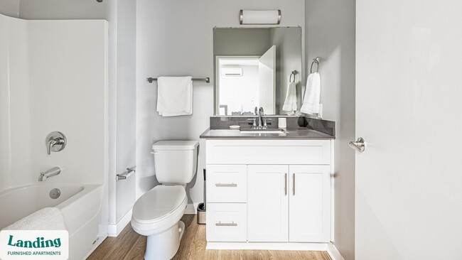 Photo - 5040 Linbar Dr Unidad 105