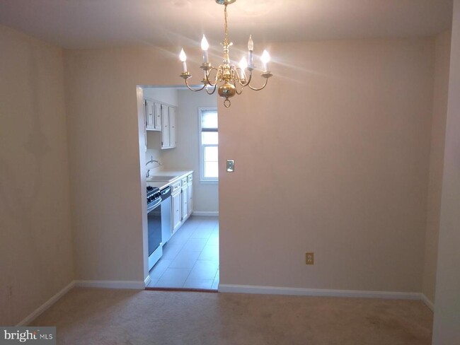 Photo - 2055 Pilgrim Dr