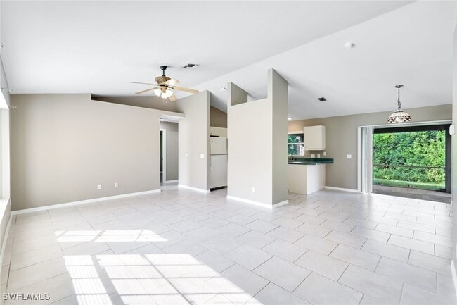 Building Photo - 8072 Cypress Dr S Rental