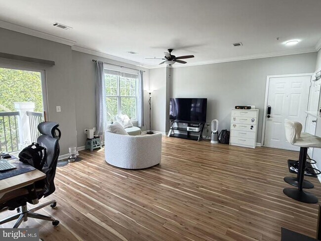 Photo - 11353 Aristotle Dr Unit 8-305