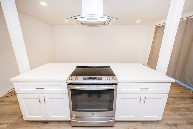 Photo - Spacious 1BR/1BA condo with patio and parking! Lake Murray Area $2195.00 Unit 4