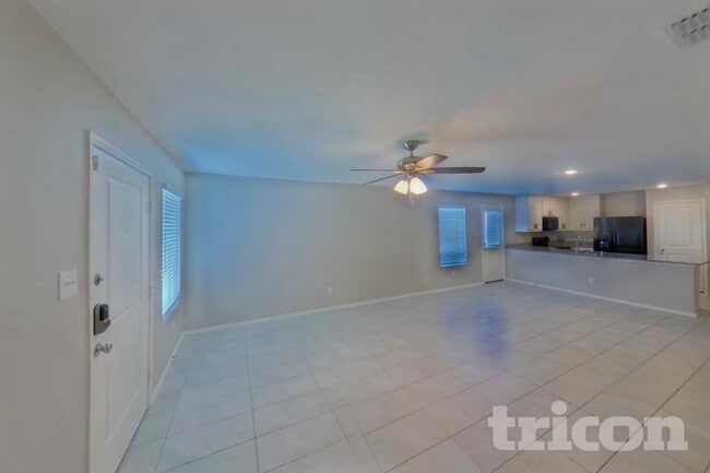 Photo - 6445 Middlebury Dr
