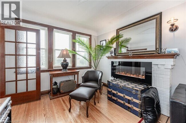 Photo - 131 Adeline Ave