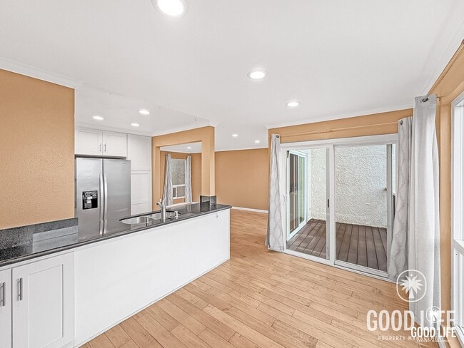 Photo - 2B/2BA Carlsbad Condo with Unobstructed Ocean Views & Semi-Private Laundry Room