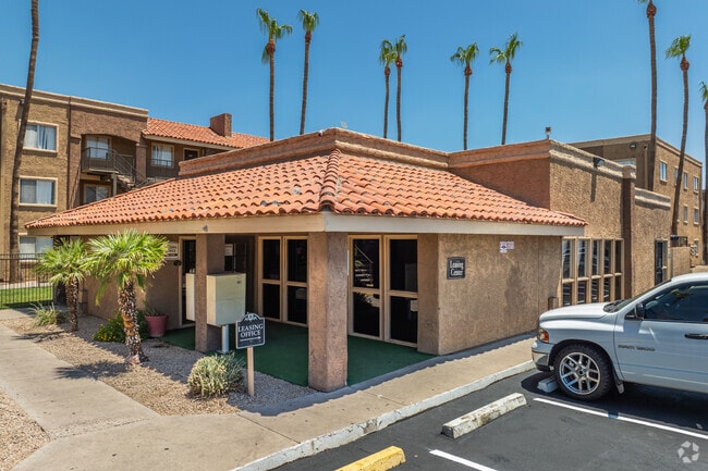 Tamarak Gardens Apartments