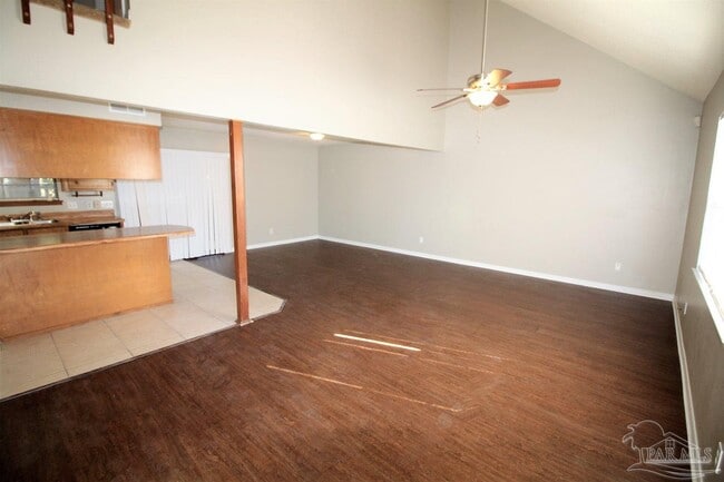 Photo - 6930 Heather Oaks Dr