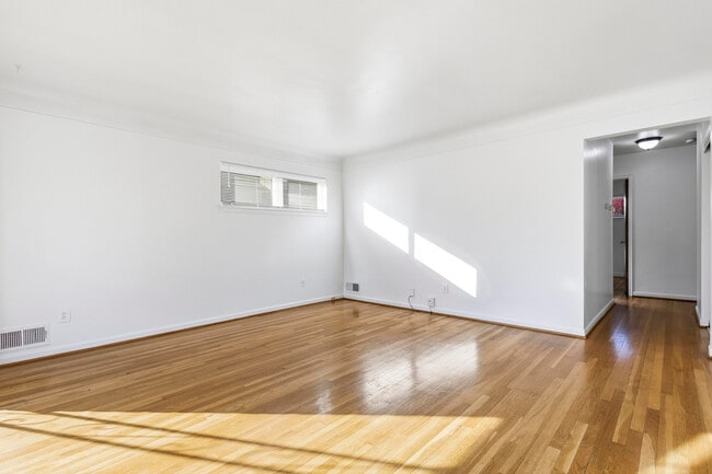 Photo - 24609 Flower Ave