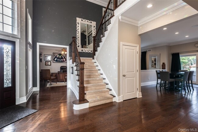 Photo - 65 Oriole Way