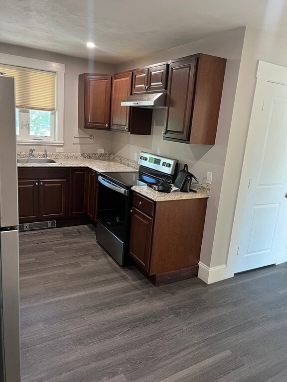 Photo - 16 Wall St Unit 2