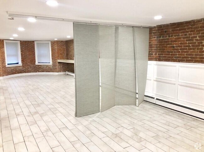 Building Photo - 478 Columbus Ave Unit 1 Rental