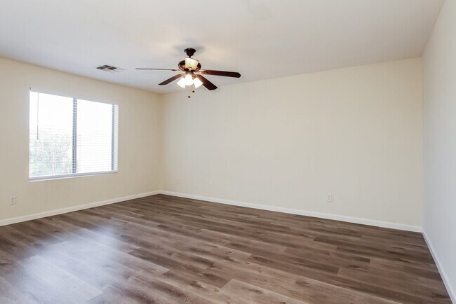 Photo - 6732 N 130th Ave