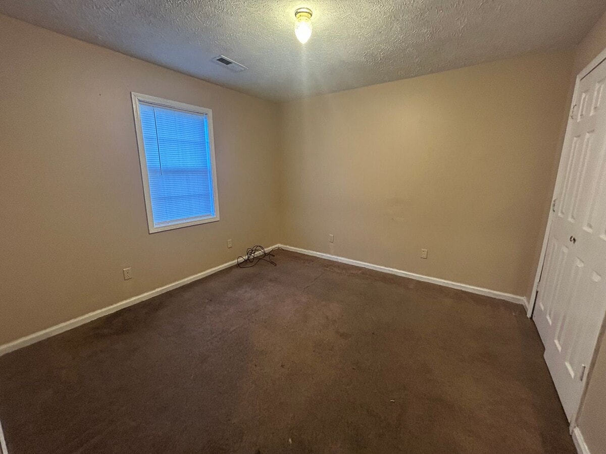 Photo - 711 N Monroe Ave