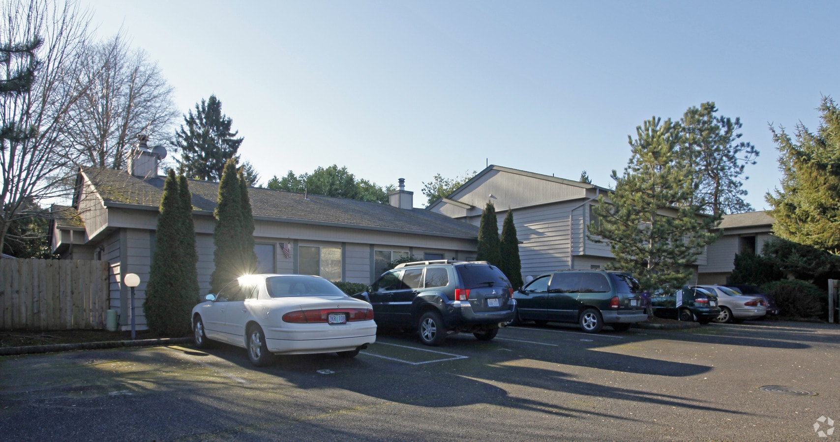 Photo - Raleigh Pines Apartments