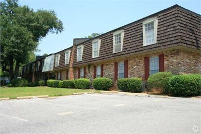 Building Photo - Two Bedroom Condo
