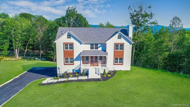 Photo - 2 Hallock Ct
