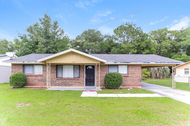 Photo - 11075 Bluehill Dr House