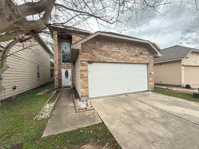 Photo - 10906 Panther Ct