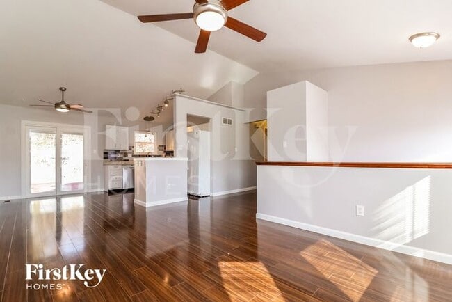 Photo - 1265 Fenton Ridge Dr House