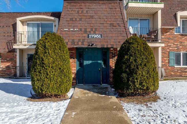 Entrance - Hampton Court