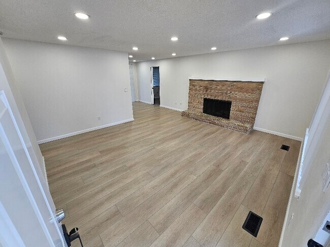 Photo - 4222 201st St Ct E