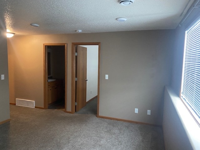 Downstairs living area-bedroom-bathroom - 1302 Westport Beach Way