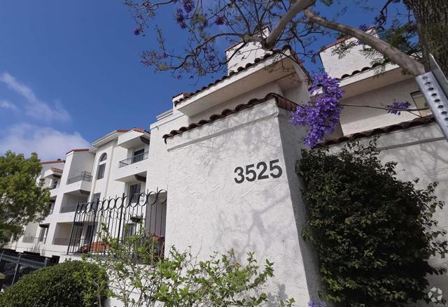 Building Photo - 3525 Lebon Dr Unit 211 Rental
