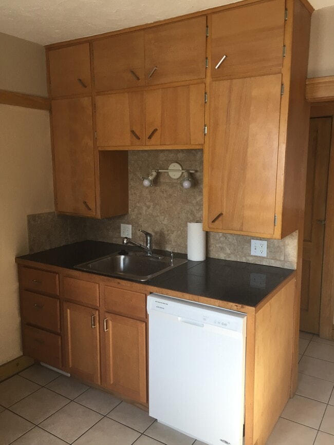 Photo - 2525 N 68th St Unit Upper