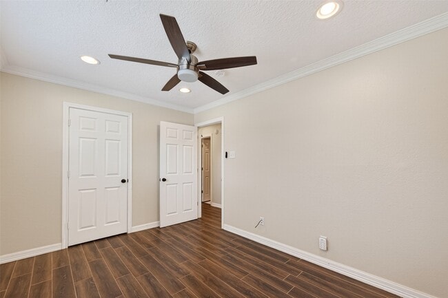 Building Photo - 2010 Spillers Ln