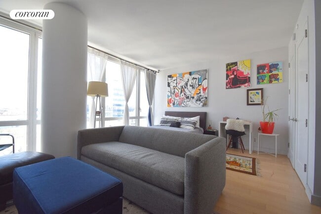 Photo - 22 N 6th St Rental