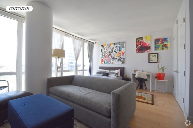 Building Photo - 22 N 6th St Rental